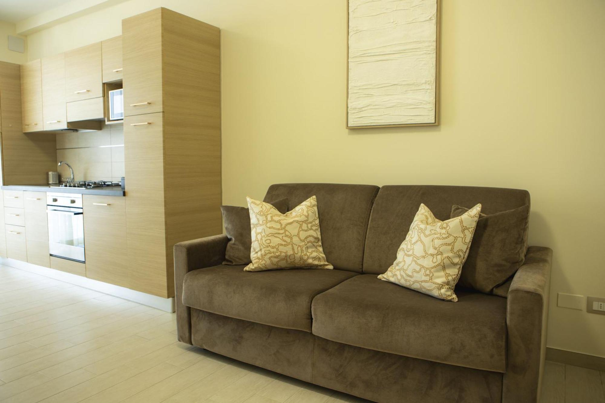 Апарт отель Residenze Roscioli Розето-дельи-Абруцци Экстерьер фото